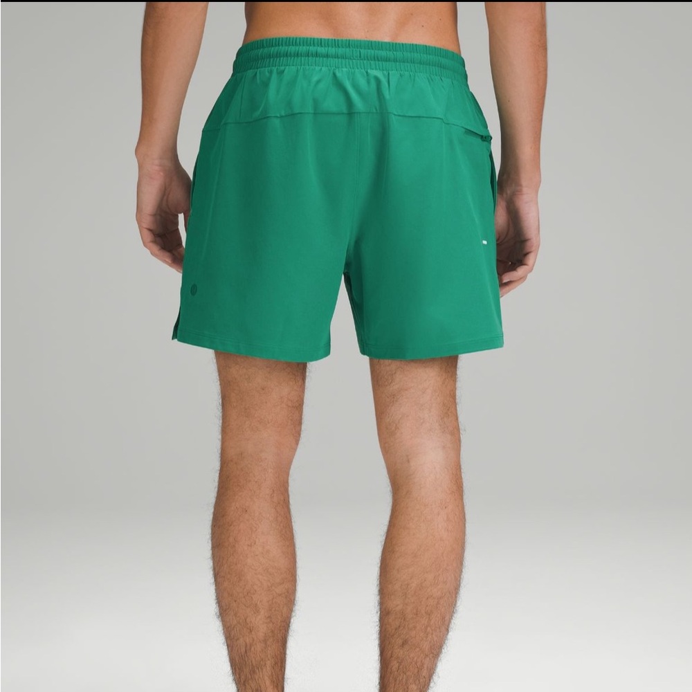 Lulu lemon pool short XL 5 inch length linerless Cascadia green